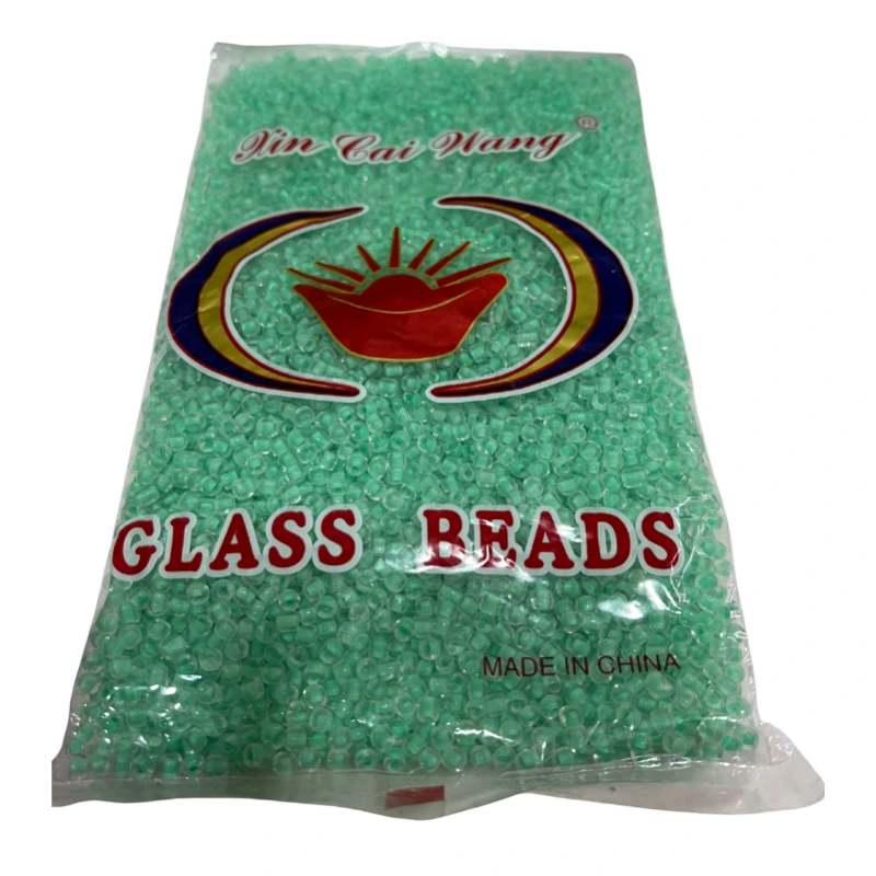 Cuentas de cristal verde claro